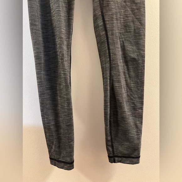 17. Lululemon Wunder Under High-rise Tight - Picture 5 of 10